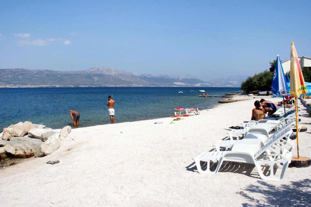 טרוגיר Apartments By The Sea Arbanija, Ciovo - 17332 מראה חיצוני תמונה